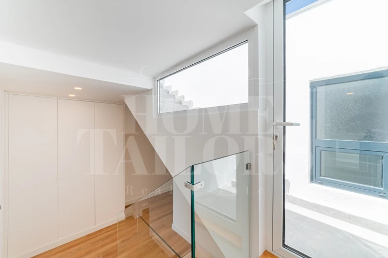 Moradia T3 para Venda em Alcabideche Foto 44