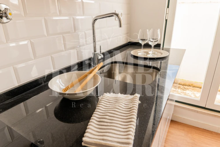 Apartamento T2 para Venda em São Vicente Foto 10