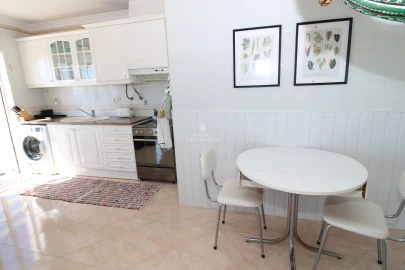 Apartamento T2 para Venda em Albufeira e Olhos de Água
