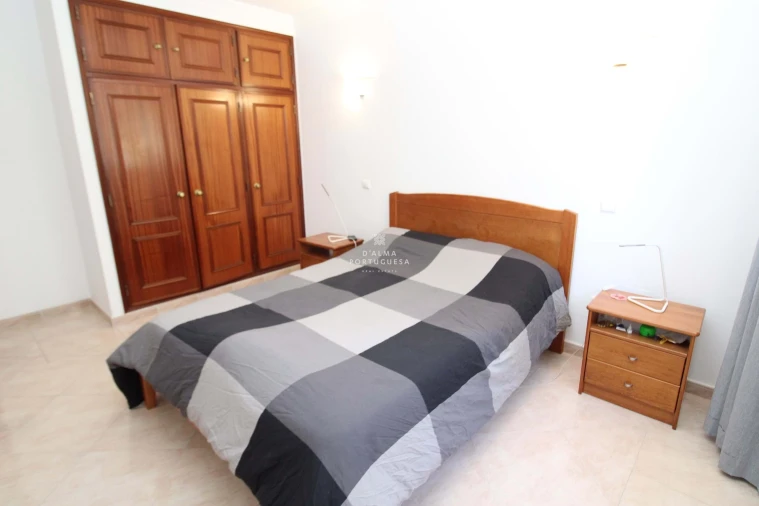Apartamento T2 para Venda em Albufeira e Olhos de Água Foto 7