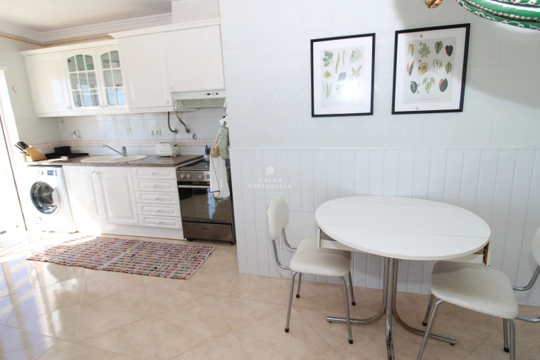 Apartamento T2 para Venda em Albufeira e Olhos de Água Foto 18