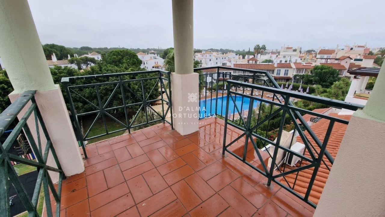 Apartamento T2 para Venda em Quarteira Foto 22