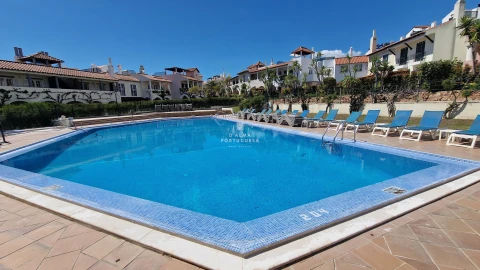 Apartamento T2 para Venda em Quarteira