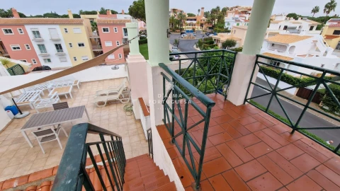 Apartamento T2 para Venda em Quarteira