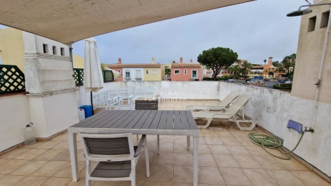 Apartamento T2 para Venda em Quarteira