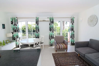 Apartamento T2 para Venda em Quarteira