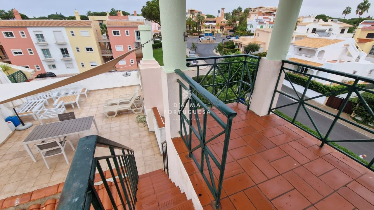 Apartamento T2 para Venda em Quarteira Foto 21