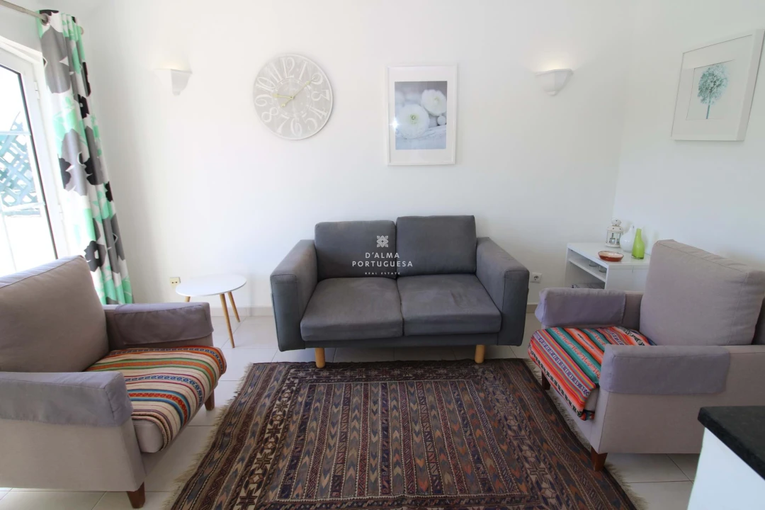 Apartamento T2 para Venda em Quarteira Foto 6