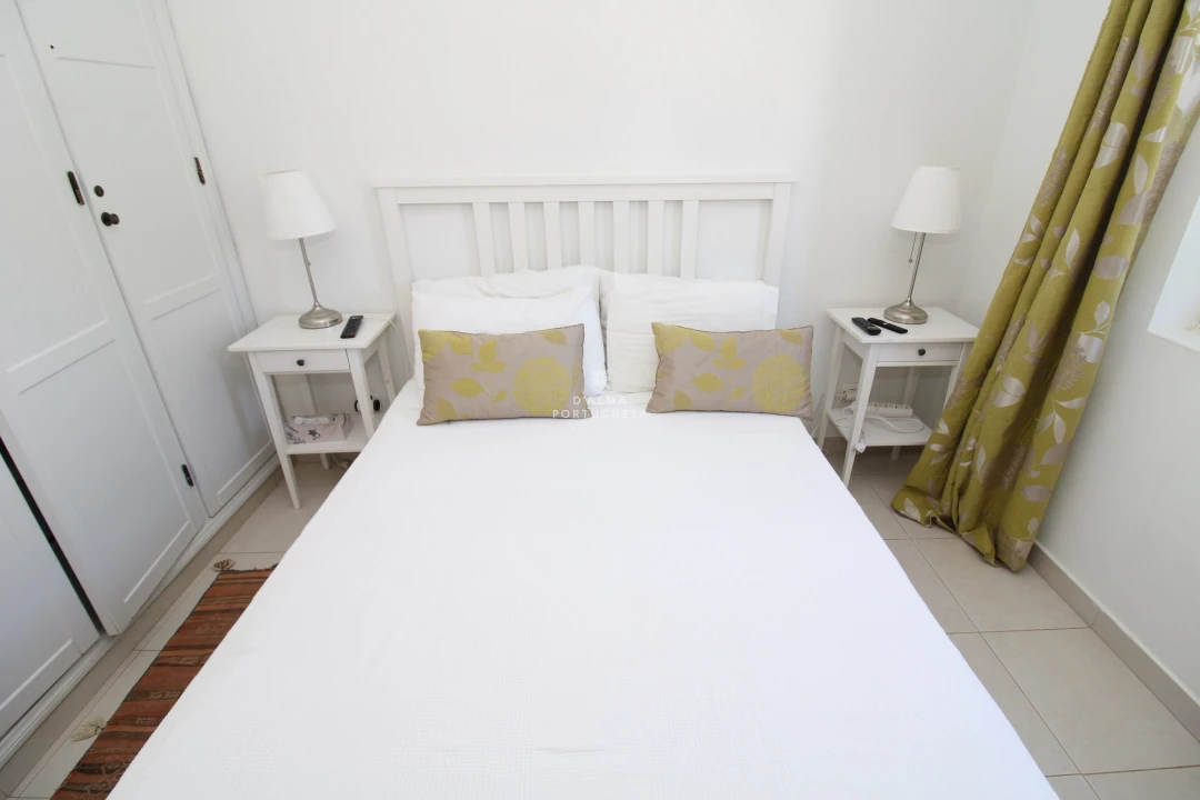Apartamento T2 para Venda em Quarteira Foto 13