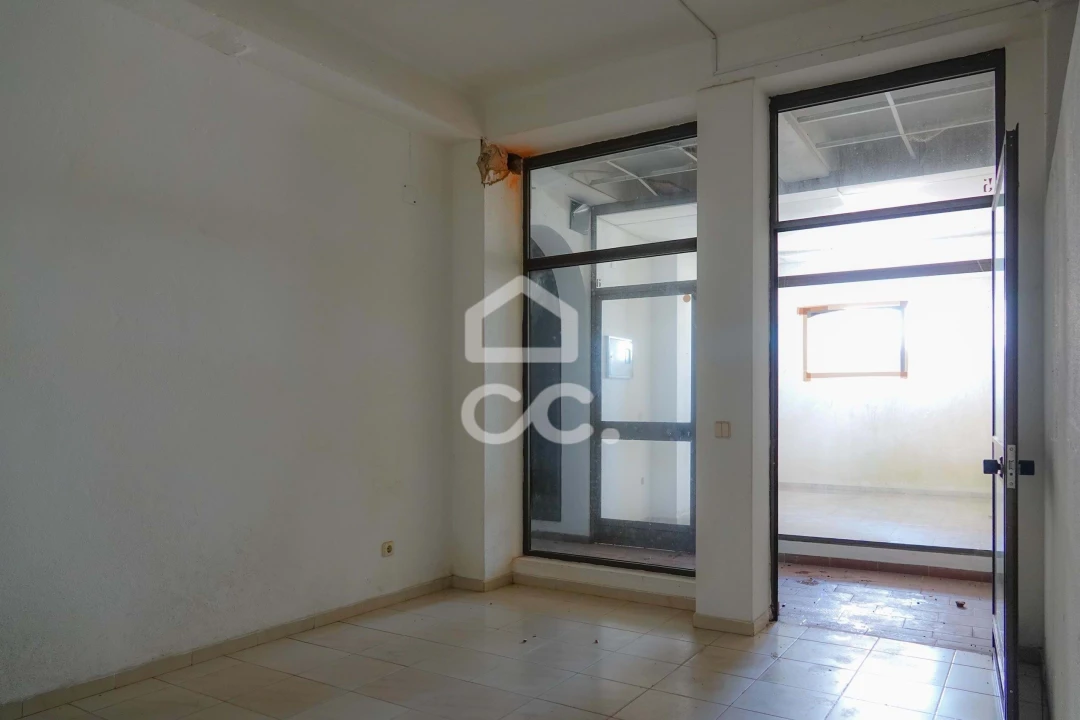 Negócio para Venda em São Miguel do Rio Torto e Rossio Ao Sul do Tejo Foto 7