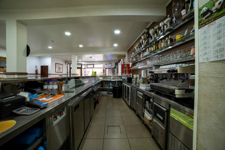 Negócio para Venda em Almeirim Foto 19