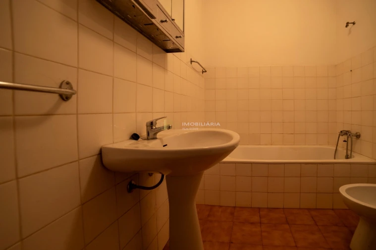 Negócio para Venda em Almeirim Foto 33