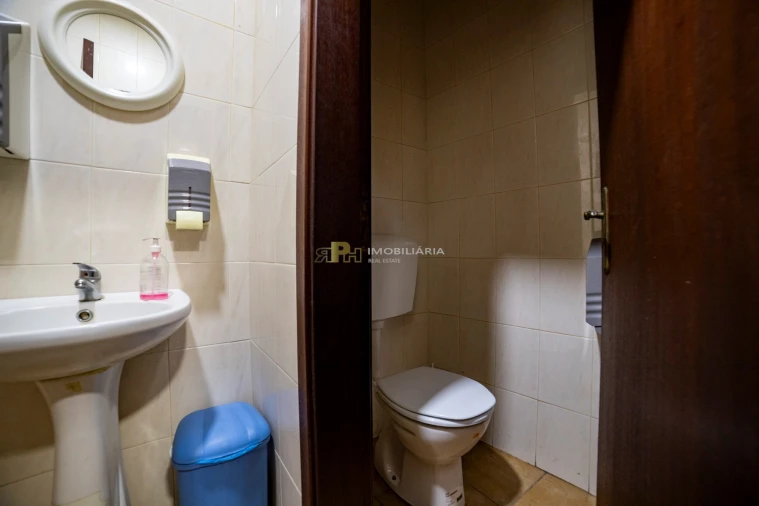 Negócio para Venda em Almeirim Foto 14