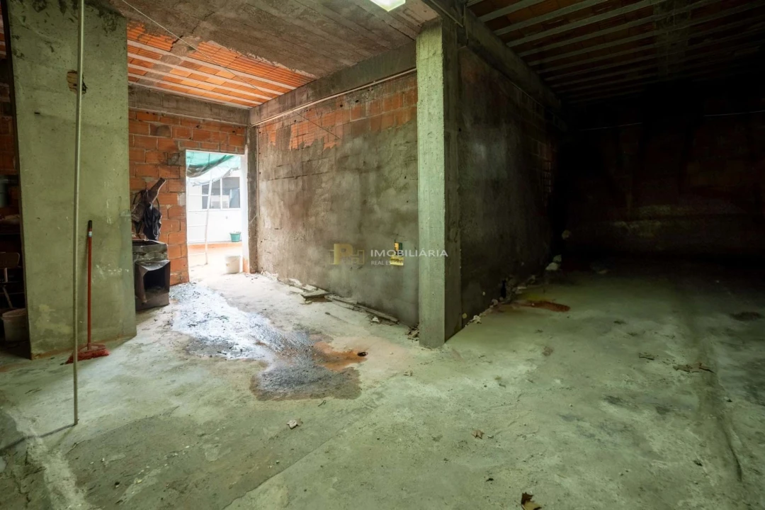 Negócio para Venda em Almeirim Foto 28