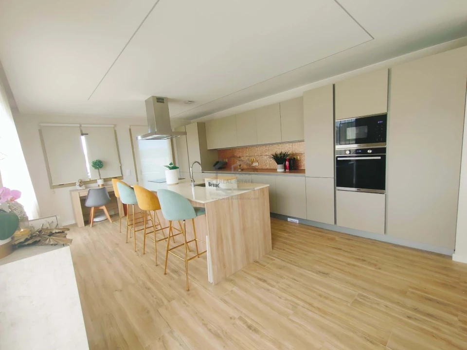 Moradia T3 para Venda em Foz do Arelho Foto 2