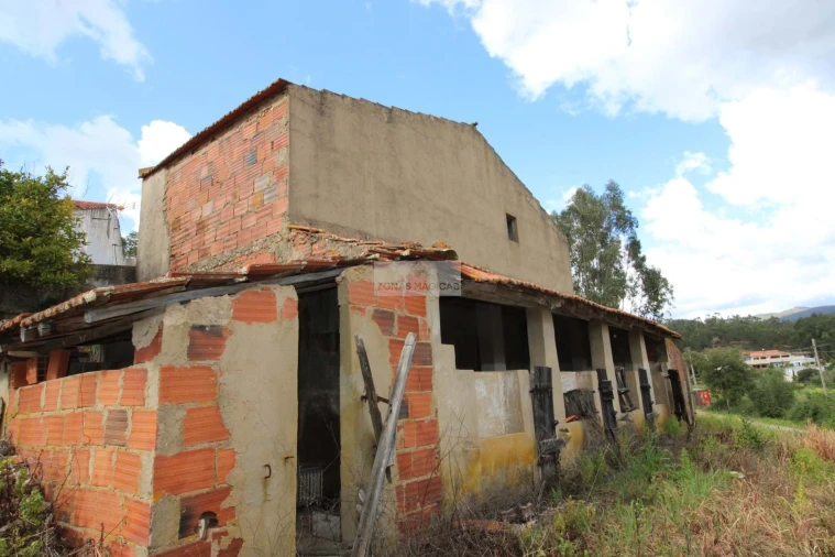 Quinta T3 para Venda em Marmelete Foto 28