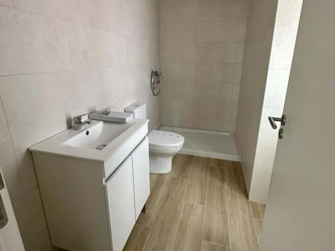 Prédio para Venda em Santa Iria de Azoia, São João da Talha e Bobadela Foto 11