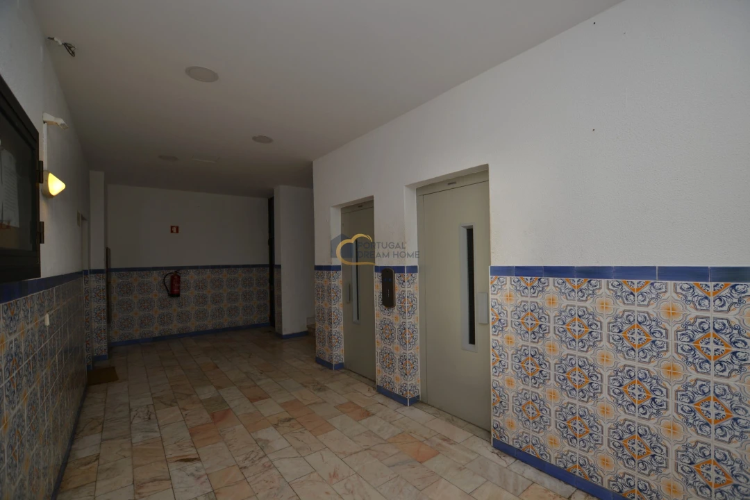 Apartamento para Venda em Albufeira e Olhos de Água Foto 5