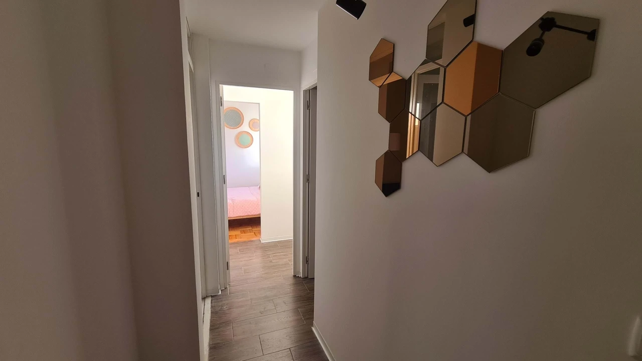 Apartamento T5 para Venda em Sé Nova, Santa Cruz, Almedina e São Bartolomeu Foto 25