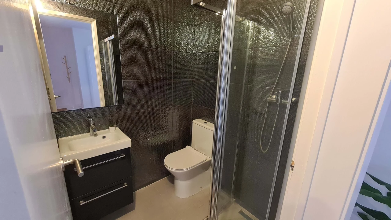 Apartamento T5 para Venda em Sé Nova, Santa Cruz, Almedina e São Bartolomeu Foto 5