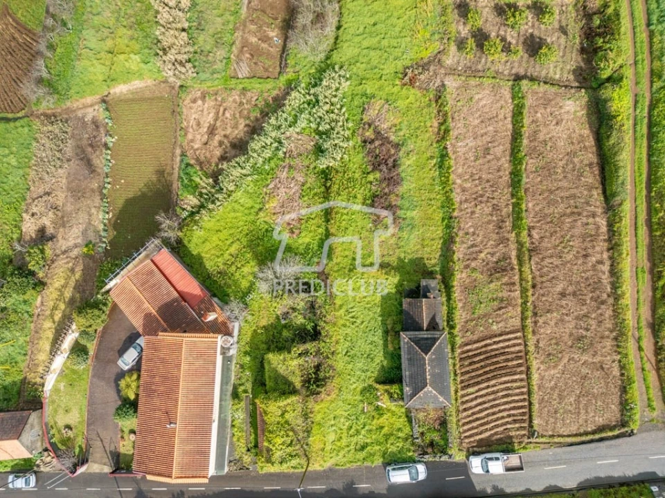Terreno para Venda em Fajã da Ovelha Foto 3