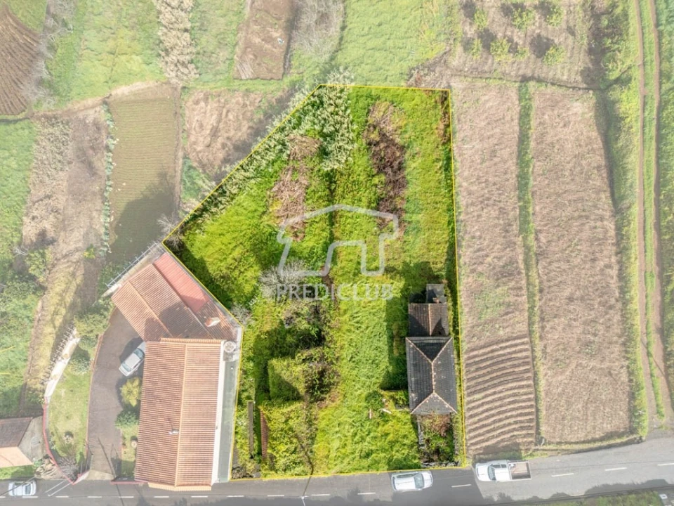 Terreno para Venda em Fajã da Ovelha Foto 4