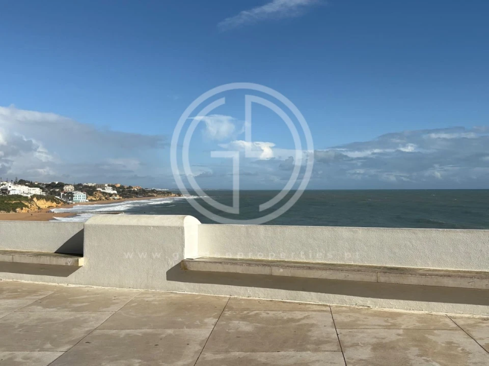 Moradia T4 para Venda em Albufeira e Olhos de Água Foto 13
