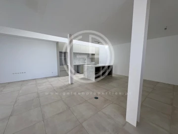 Moradia T4 para Venda em Albufeira e Olhos de Água
