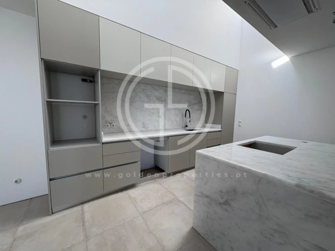 Moradia T4 para Venda em Albufeira e Olhos de Água Foto 4