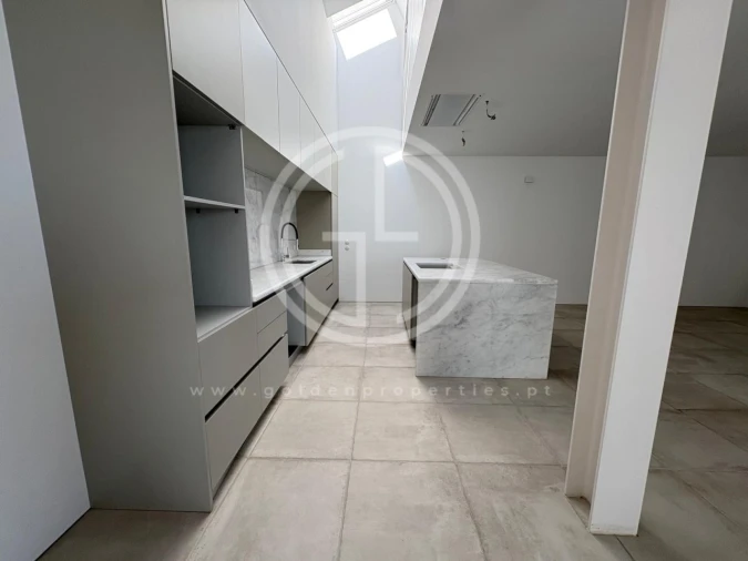 Moradia T4 para Venda em Albufeira e Olhos de Água Foto 5