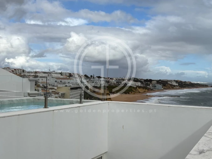 Moradia T4 para Venda em Albufeira e Olhos de Água Foto 14