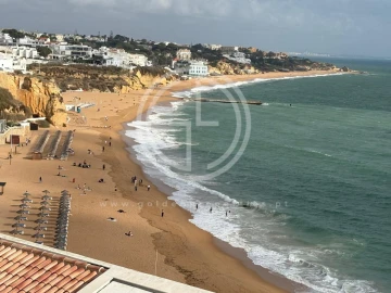 Moradia T3 para Venda em Albufeira e Olhos de Água