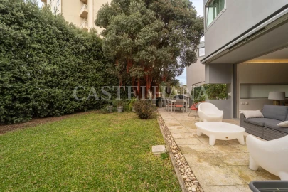 Moradia T4 para Venda em Aldoar, Foz do Douro e Nevogilde