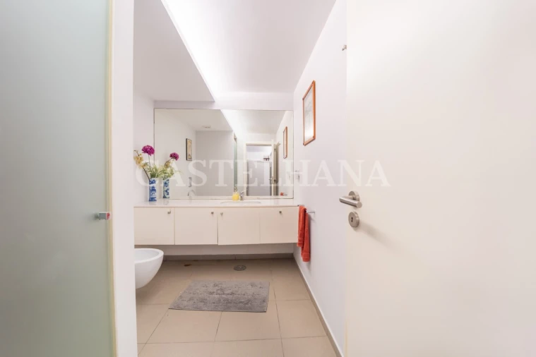 Moradia T4 para Venda em Aldoar, Foz do Douro e Nevogilde Foto 50