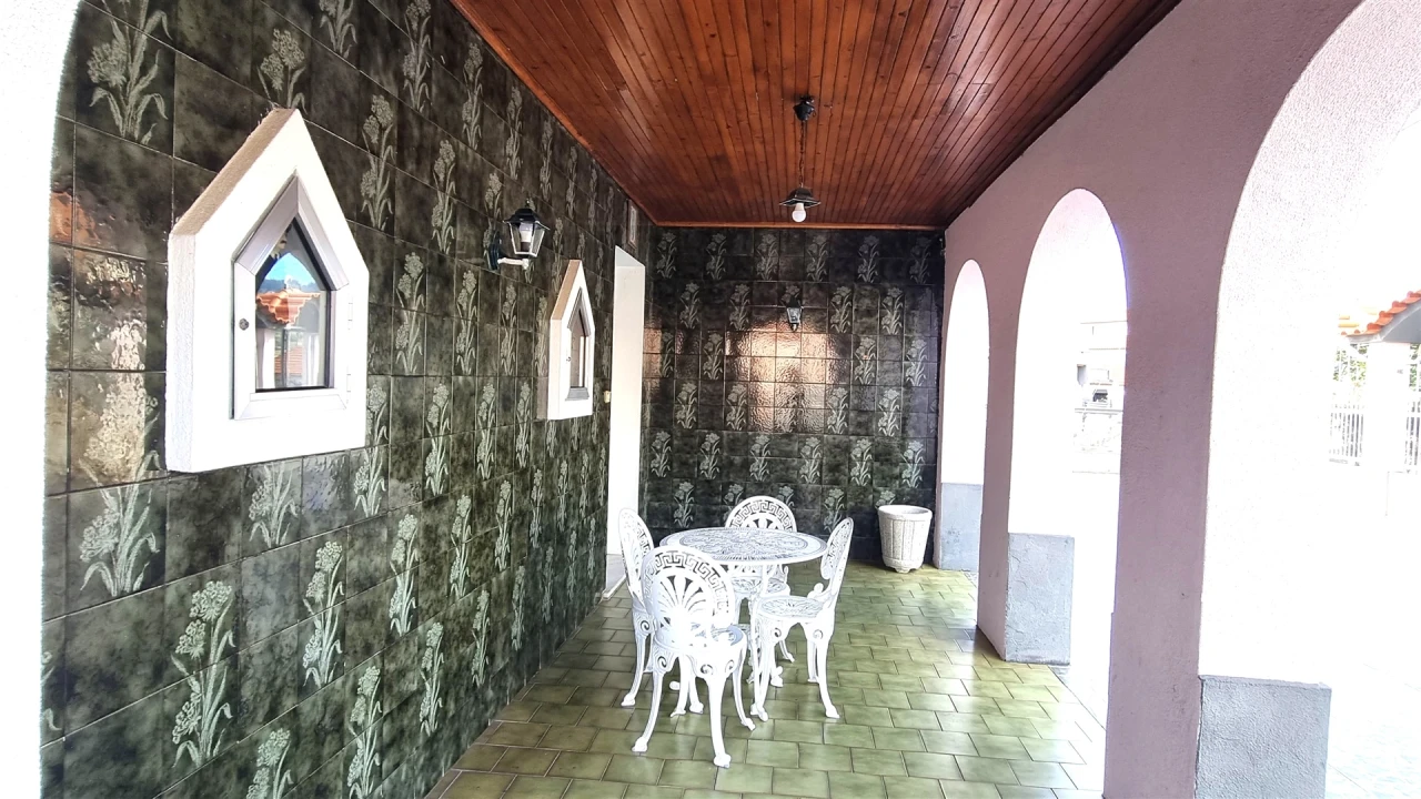 Moradia T11 para Venda em Calheta Foto 5