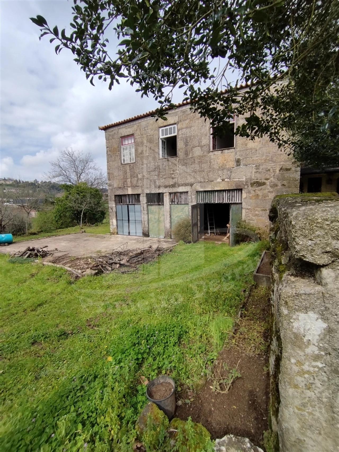 Quinta T0 para Venda em Ferreiros e Gondizalves Foto 27