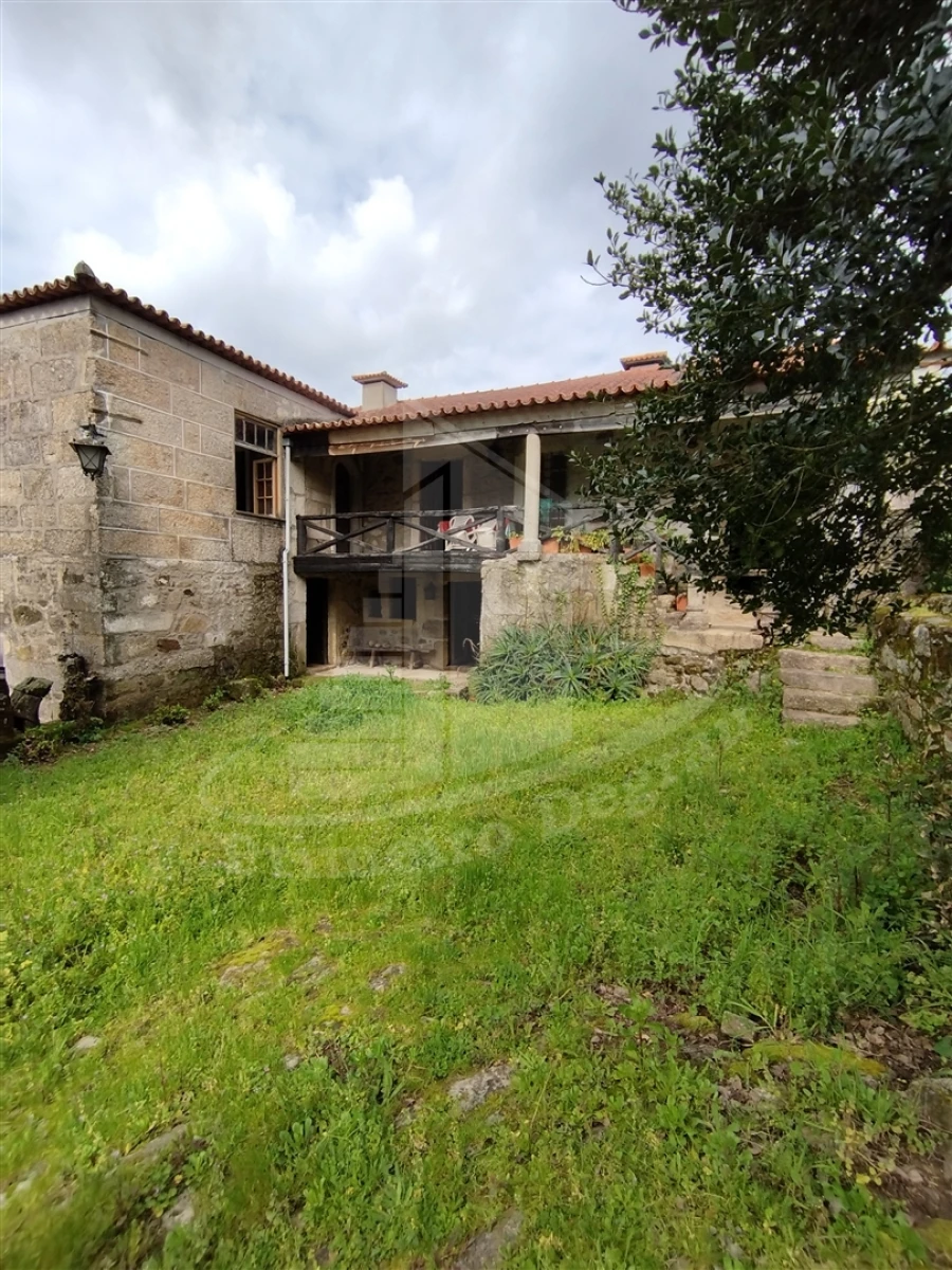 Quinta T0 para Venda em Ferreiros e Gondizalves Foto 32