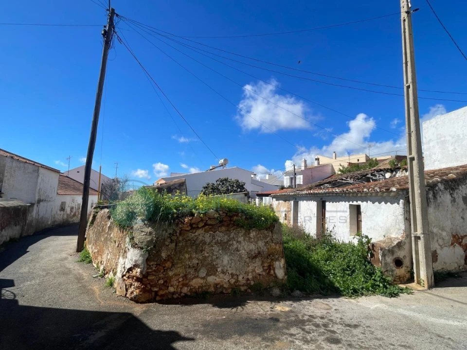 Moradia para Venda em Luz Foto 6