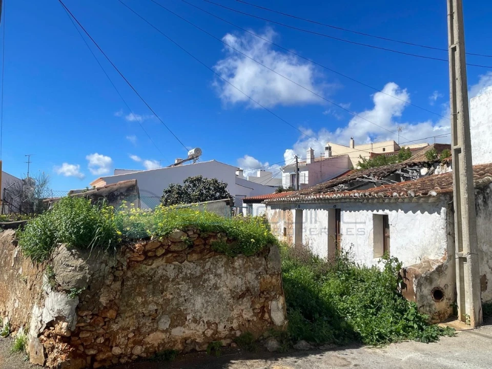 Moradia para Venda em Luz Foto 9