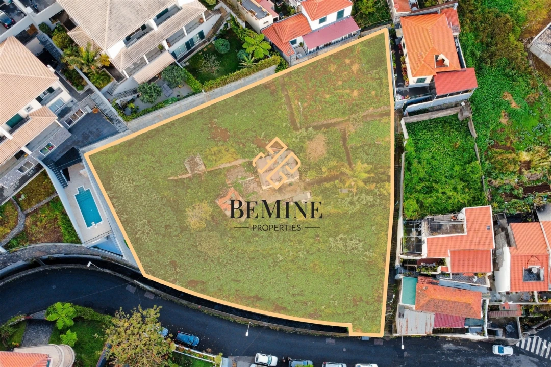 Terreno para Venda em Funchal (Santa Maria Maior) Foto 16