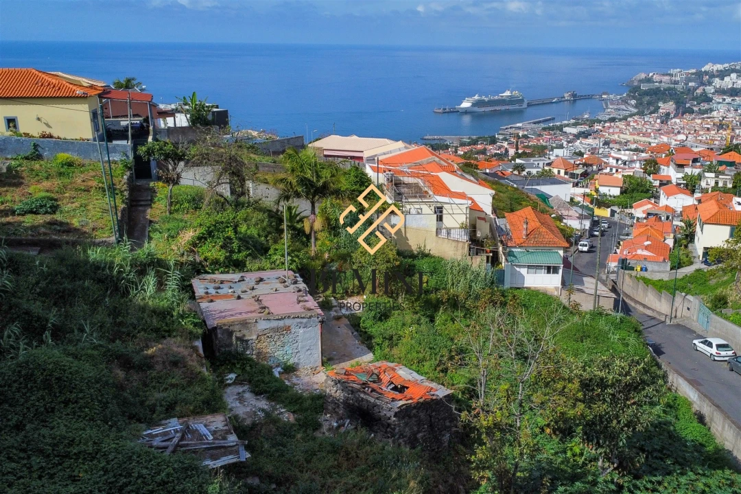 Terreno para Venda em Funchal (Santa Maria Maior) Foto 4