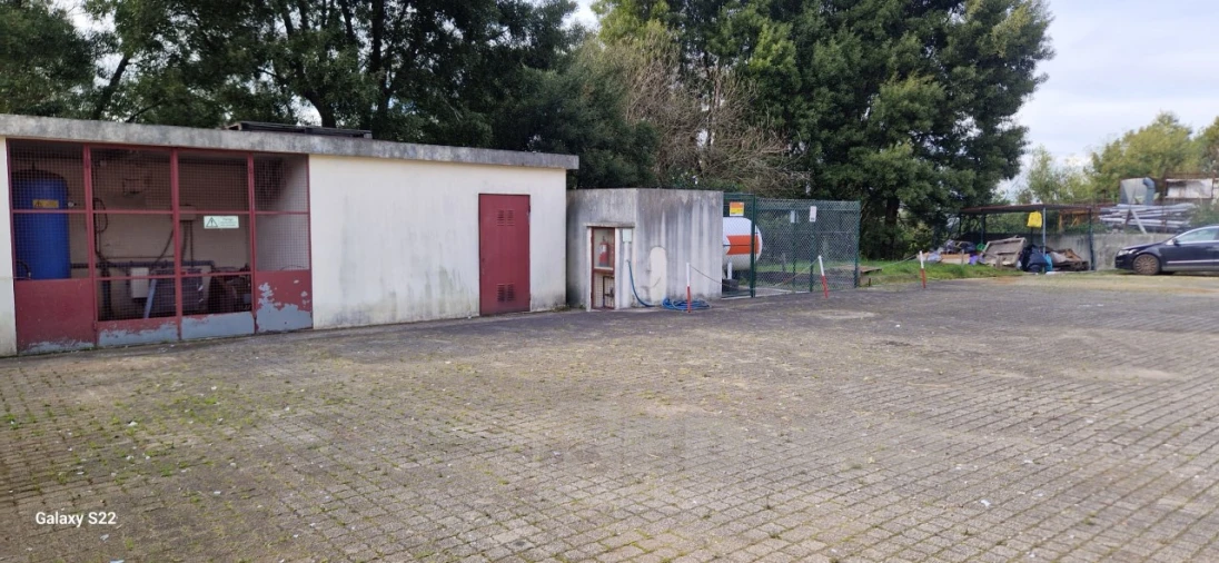 Armazém para Venda em Lourosa Foto 13