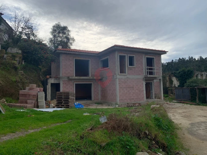 Moradia T3 para Venda em Bela