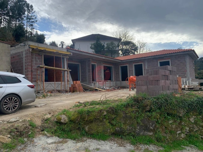 Moradia T3 para Venda em Bela Foto 3