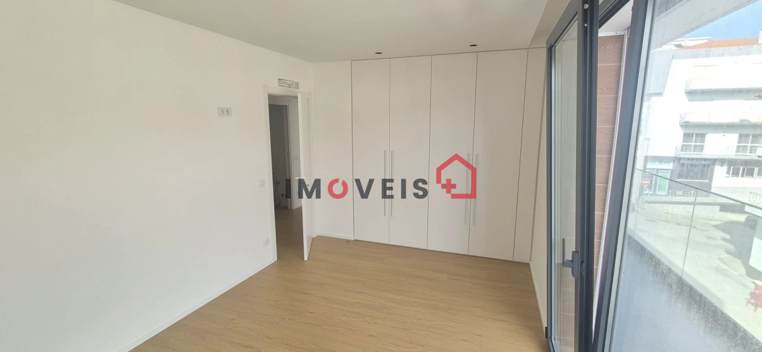 Apartamento T3 para Venda em Nazare Foto 12