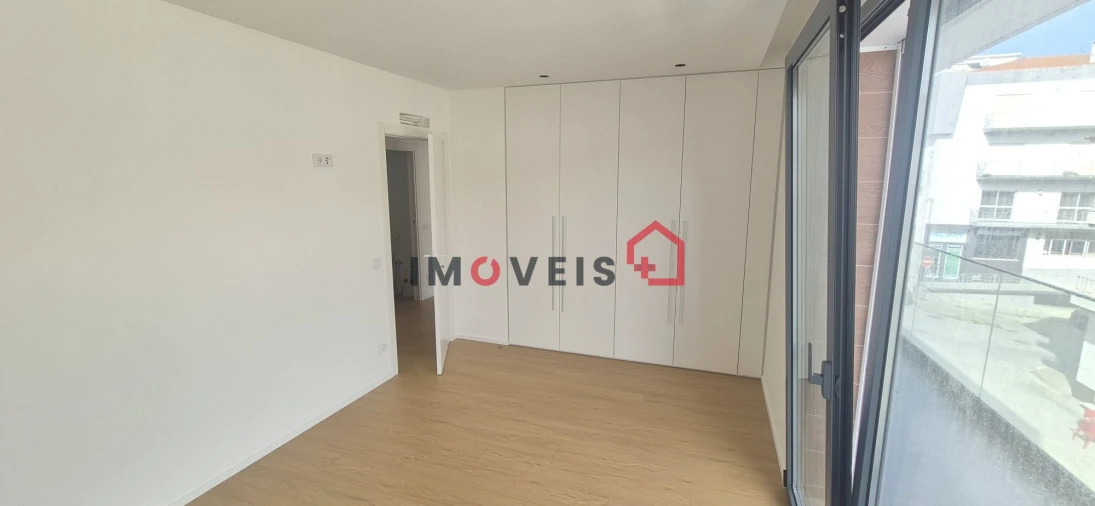 Apartamento T3 para Venda em Nazare Foto 12