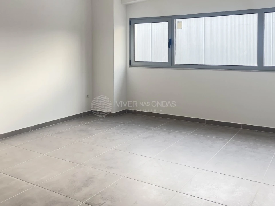 Armazém para Venda em Vila Nova do Campo Foto 10