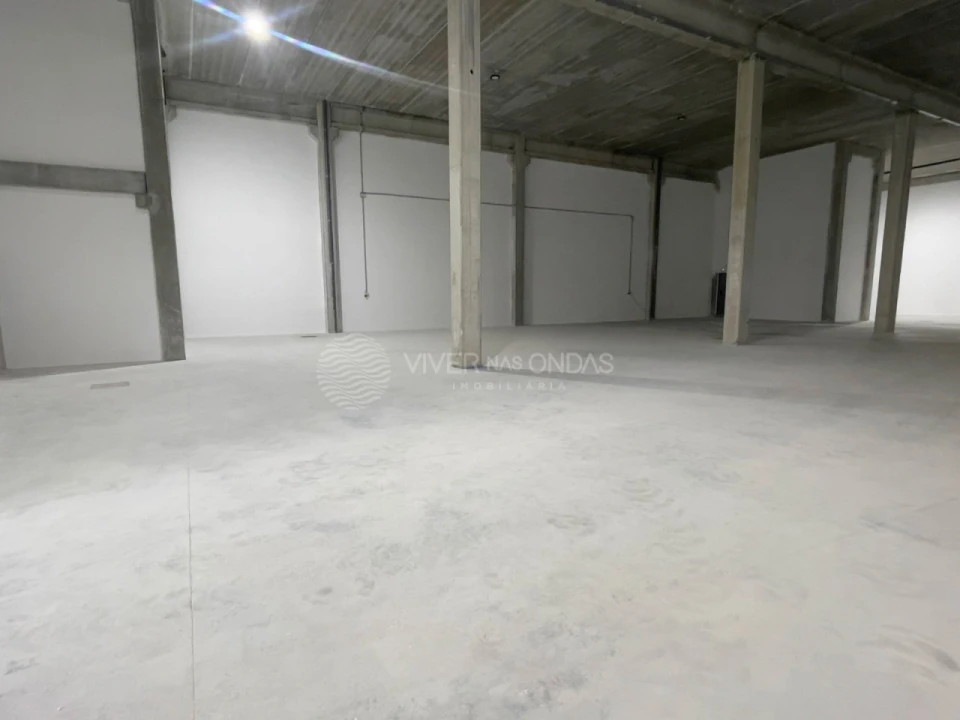 Armazém para Venda em Vila Nova do Campo Foto 15