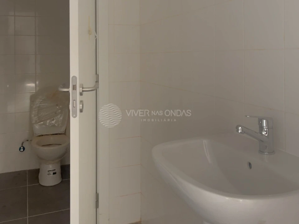 Armazém para Venda em Vila Nova do Campo Foto 19