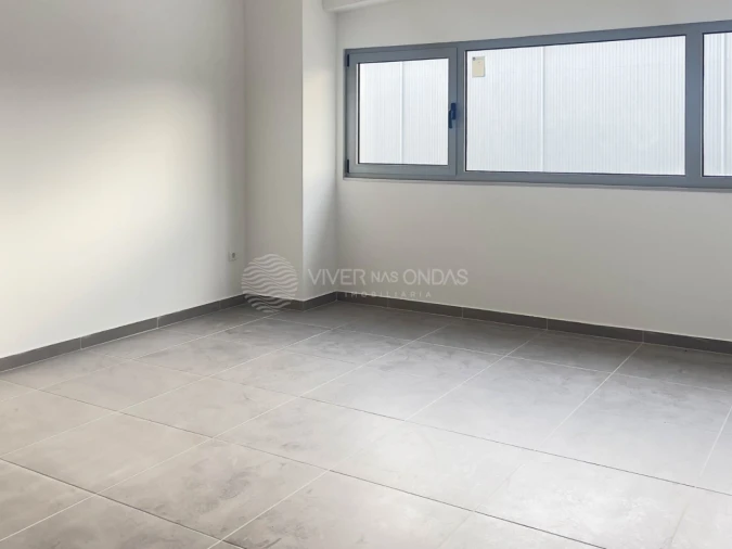 Armazém para Venda em Vila Nova do Campo Foto 10